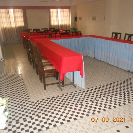 קיסומו Riversand Hotel מראה חיצוני תמונה