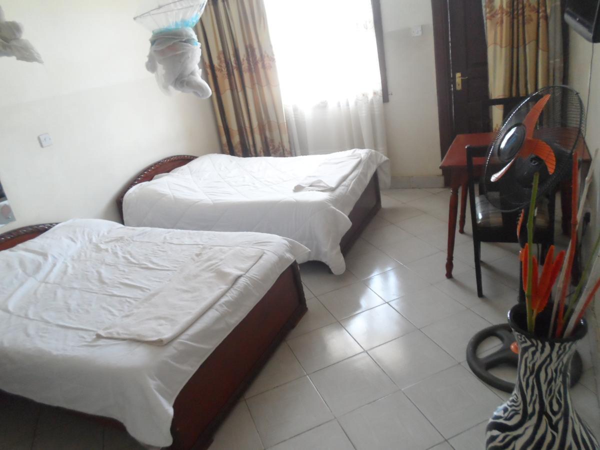 קיסומו Riversand Hotel מראה חיצוני תמונה