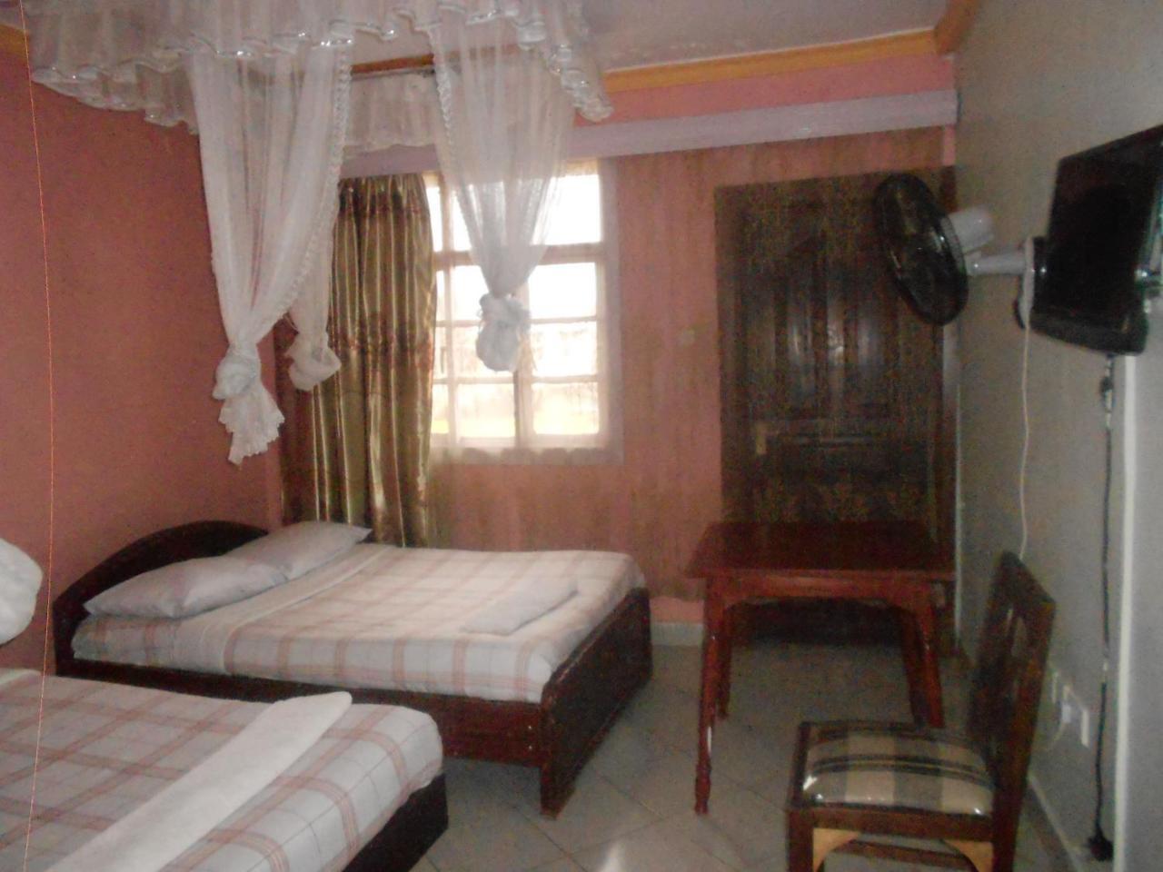 קיסומו Riversand Hotel מראה חיצוני תמונה