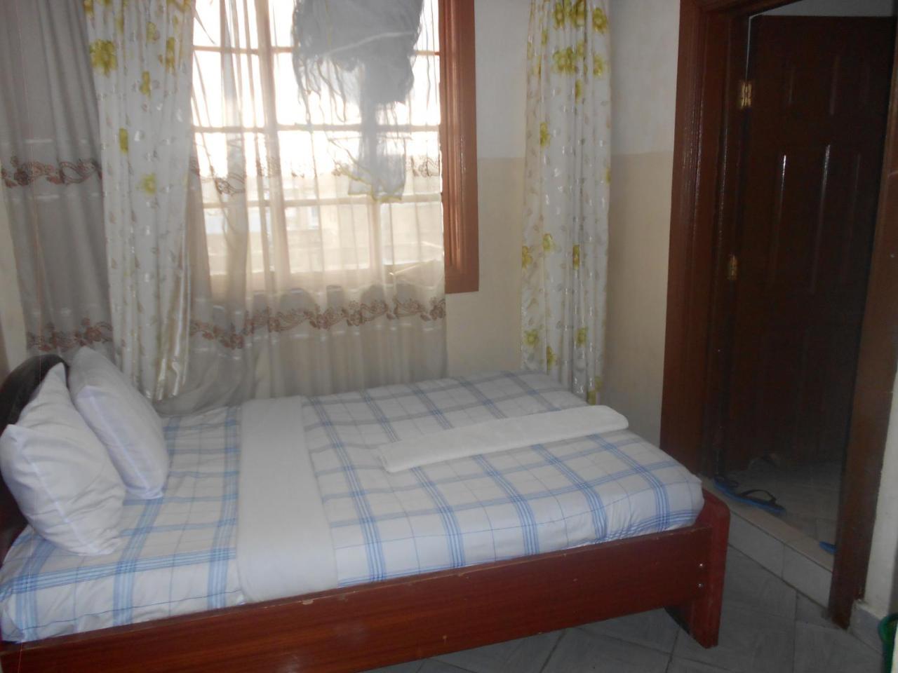 קיסומו Riversand Hotel מראה חיצוני תמונה