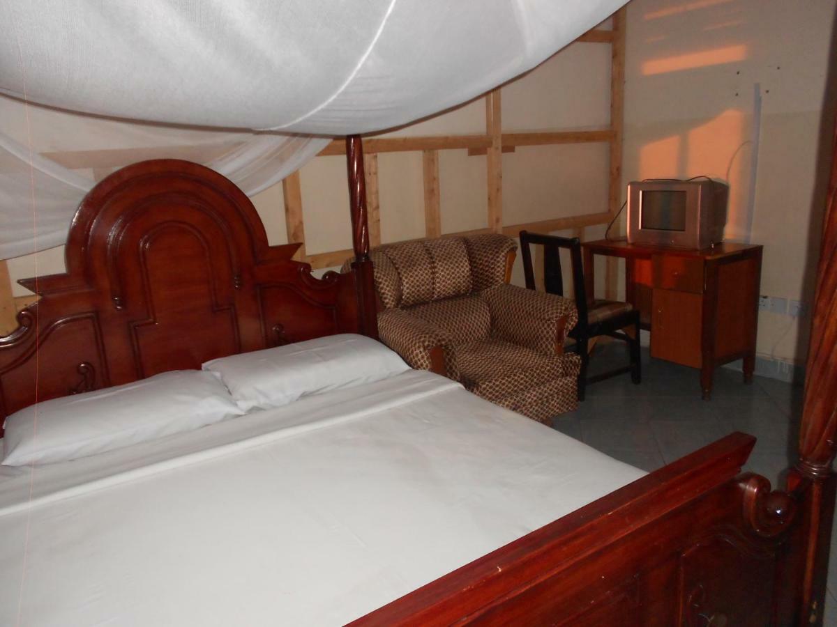 קיסומו Riversand Hotel מראה חיצוני תמונה
